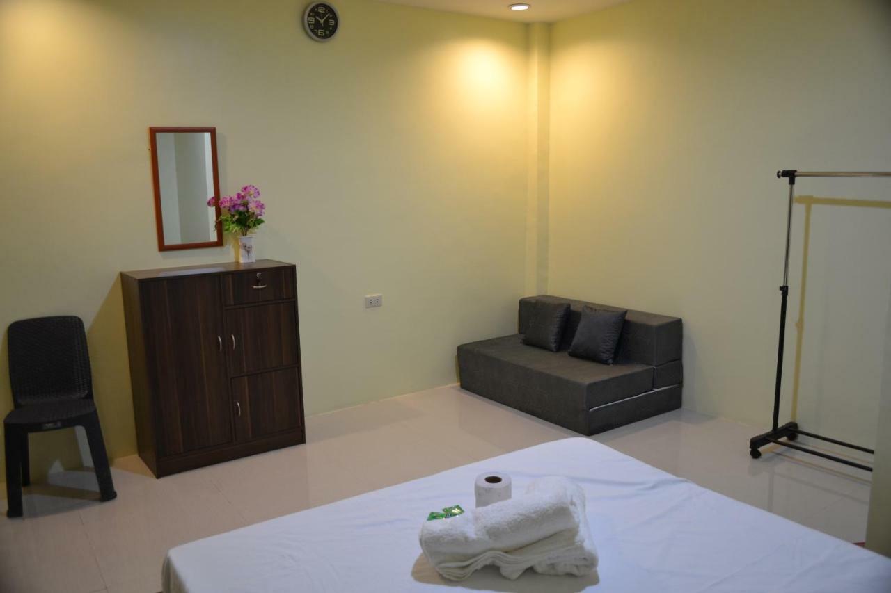 Janna'S Place Hotel Хенерал Луна Екстериор снимка
